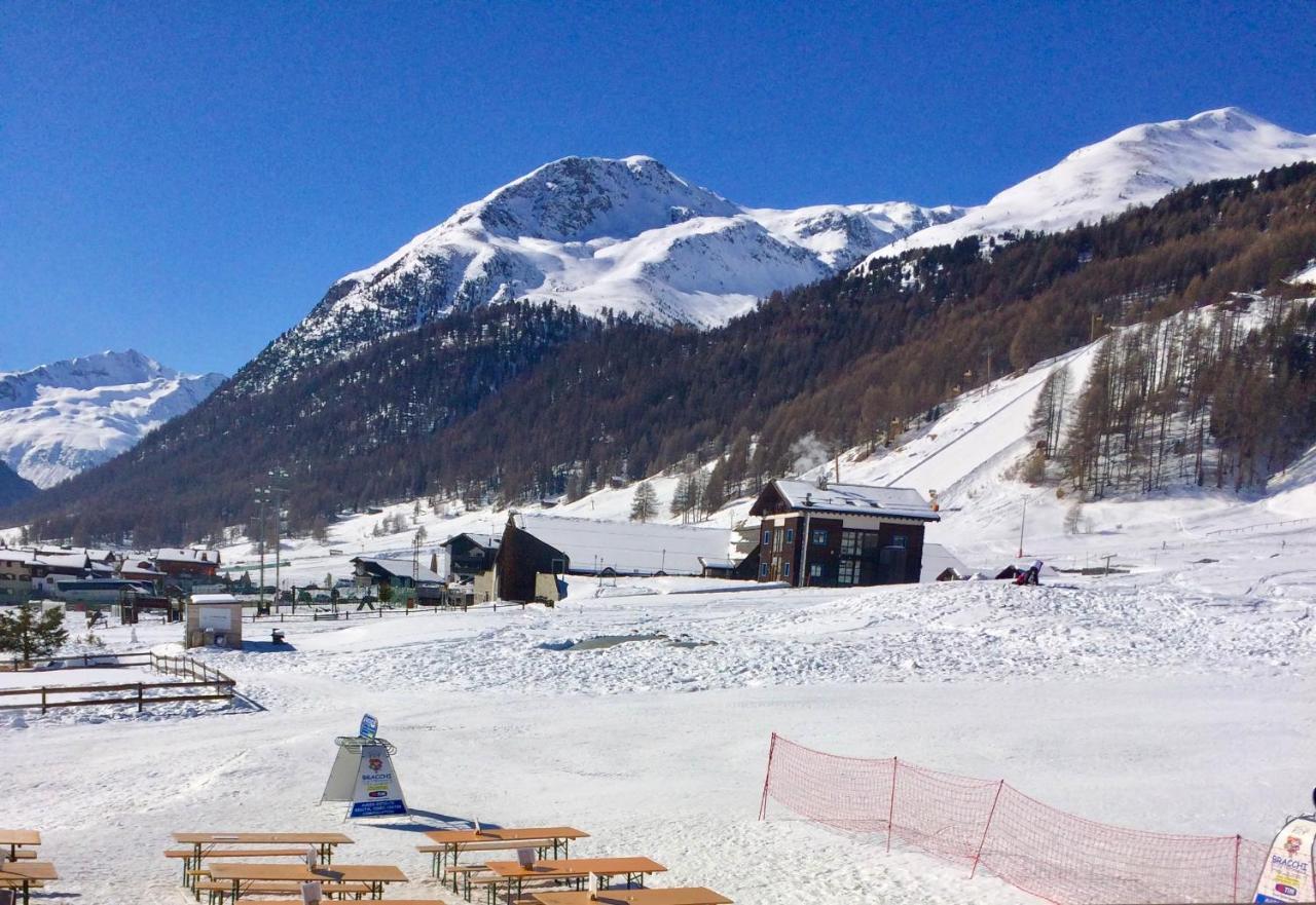 Sarochin Appartamenti Livigno Eksteriør bilde